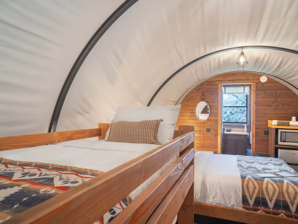 Family Fun Glamping | Lake Taneycomo + Golf carts