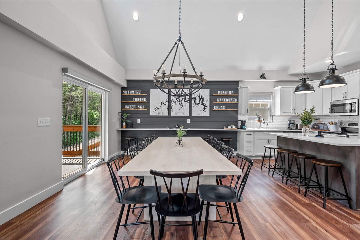 Scottie Lee Lakehouse