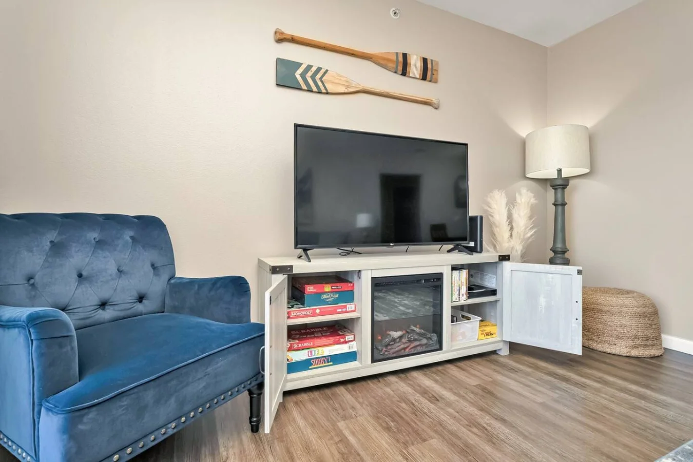 Plush seating and a bright, airy layout make this space perfect for family downtime. Whether sharing coffee or relaxing after adventuring, you’ll love the tranquil, 'away-from-it-all' atmosphere of our quiet community.