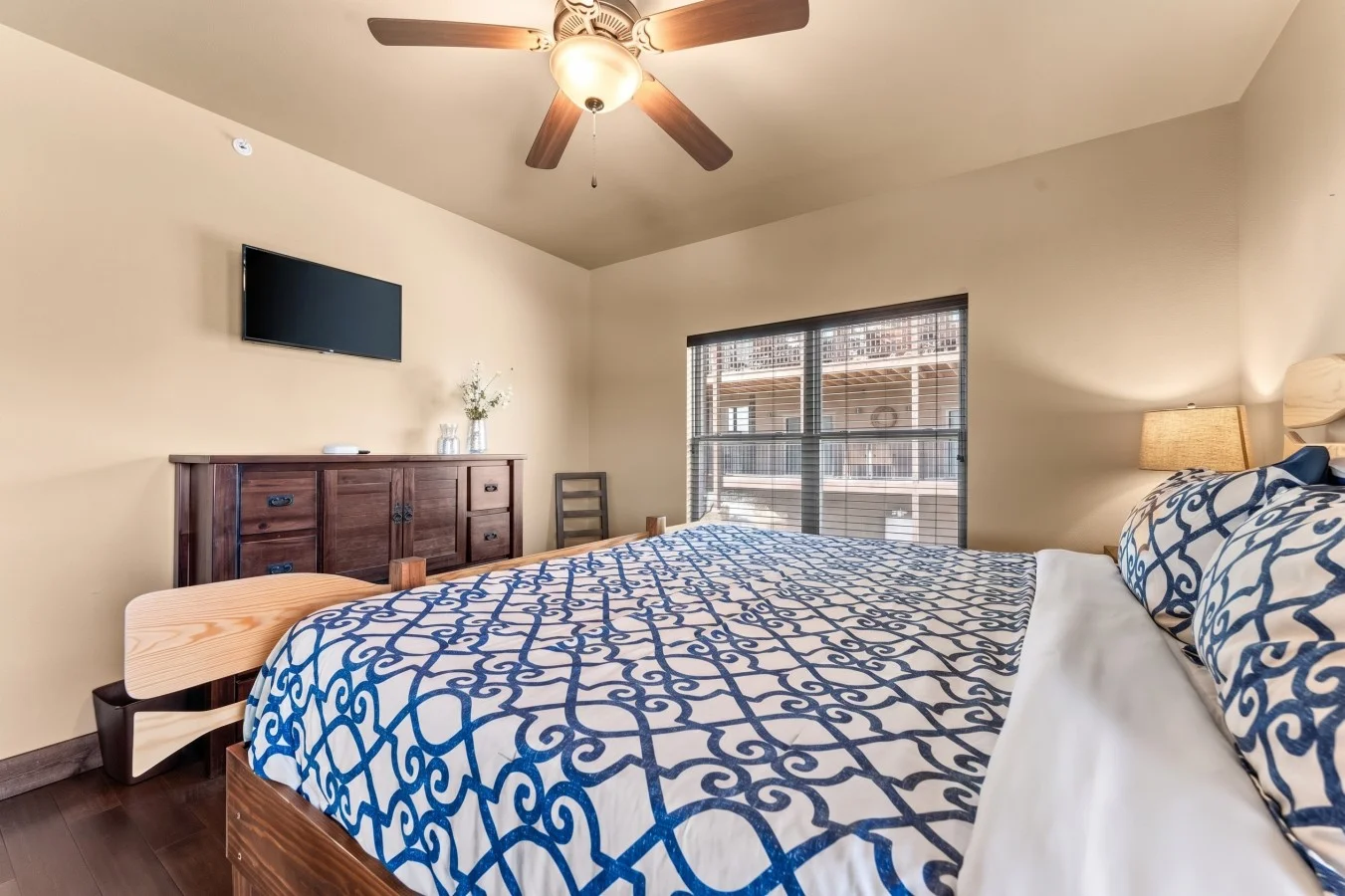 Your private main-floor sanctuary. Relax in a plush King bed with the added perk of exclusive ensuite access. Whether you prefer a quick refresh in the shower or a long soak in the tub, everything you need is just steps away.