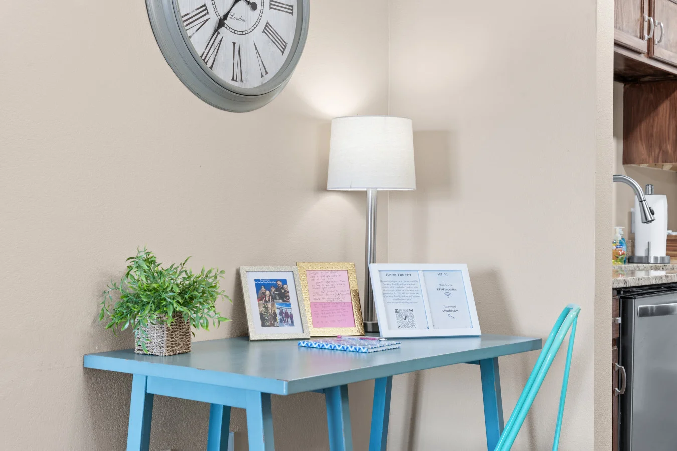 WORKAREA01.jpg