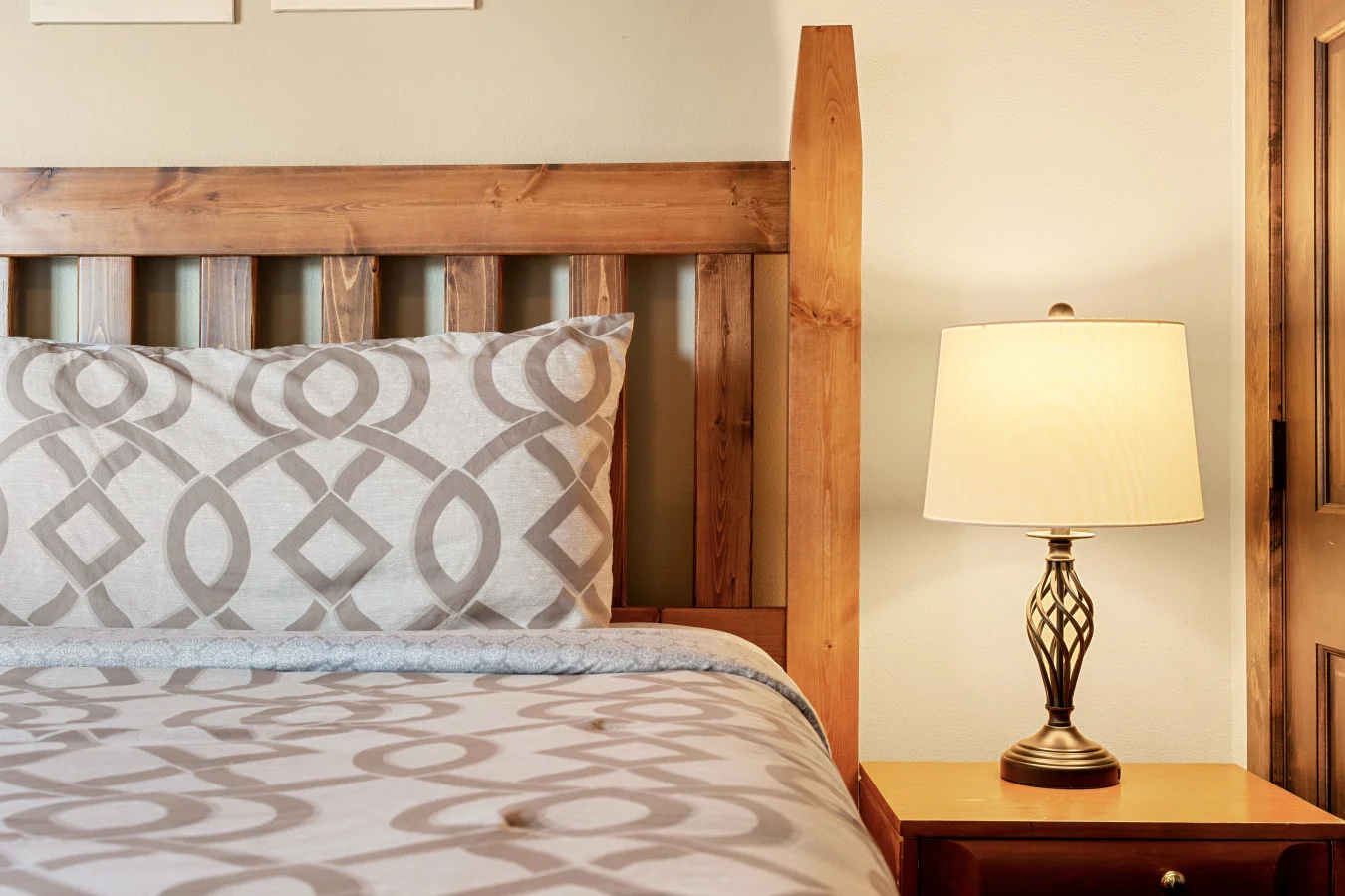 Wake up refreshed in your King bed, where morning light meets a calm, modern design—the perfect starting point for your Branson adventures.