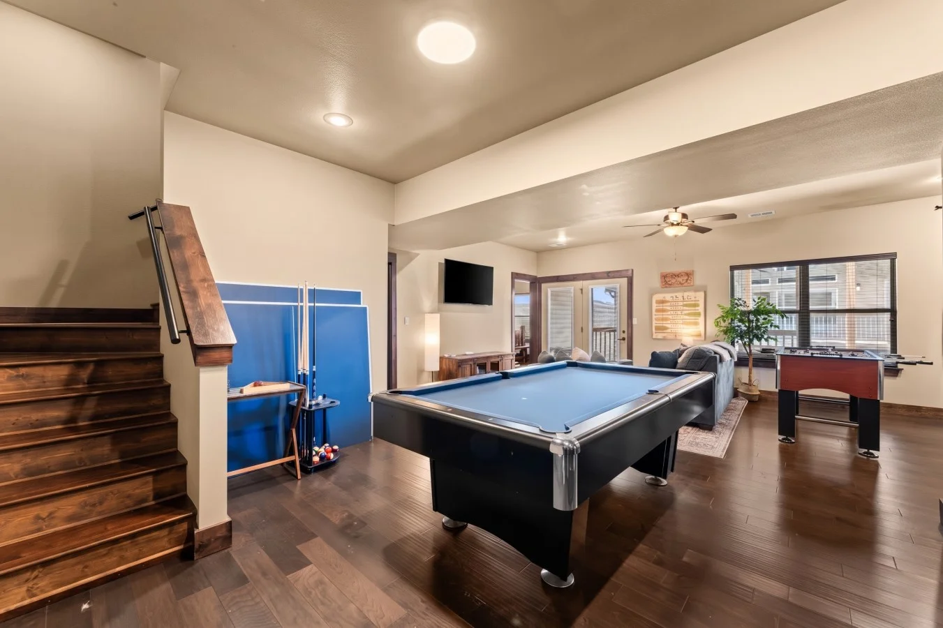 The ultimate hangout for the whole crew! From pool and ping pong to foosball and classic arcade games, this massive entertainment space ensures the fun never stops, rain or shine