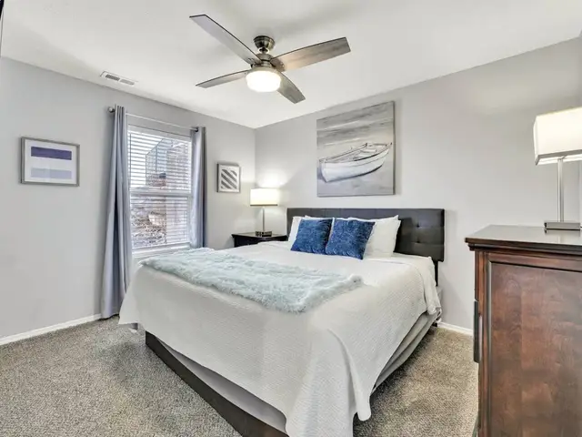 Side by Side Spacious Condos! Sleeps 16