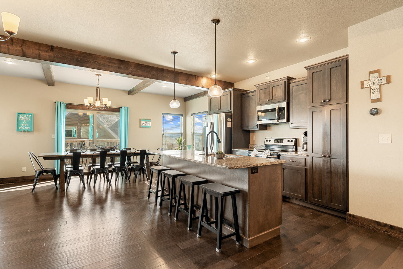 Lake Lodge with Boat Slip and Game Room Sleeps 20