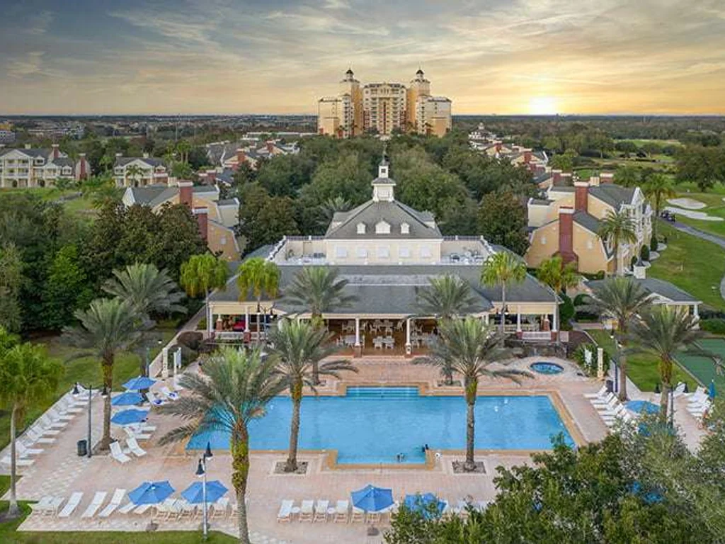 3BR townhouse near Disney w/ pool access