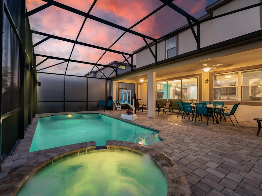 Spacious villa near Disney w/ game room & pool