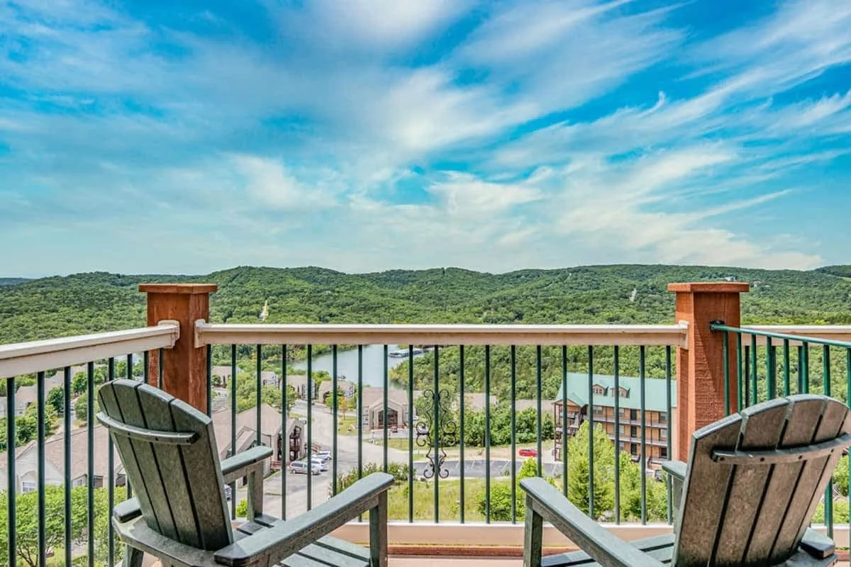 Sunset Ozark-View Condo