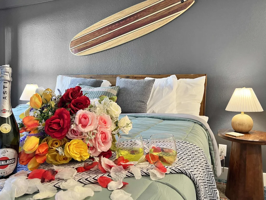 The Vibrant Oasis Condo, Step-Free