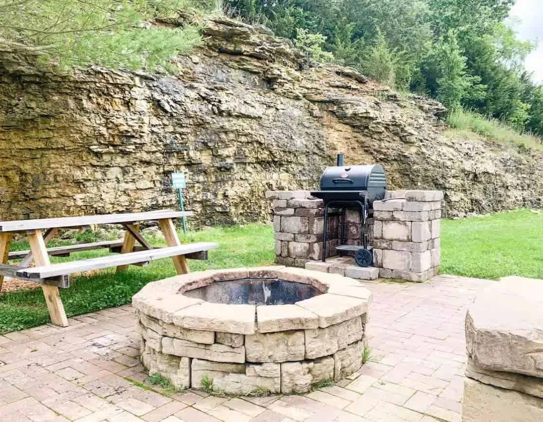 community grill, firepit and picnic table