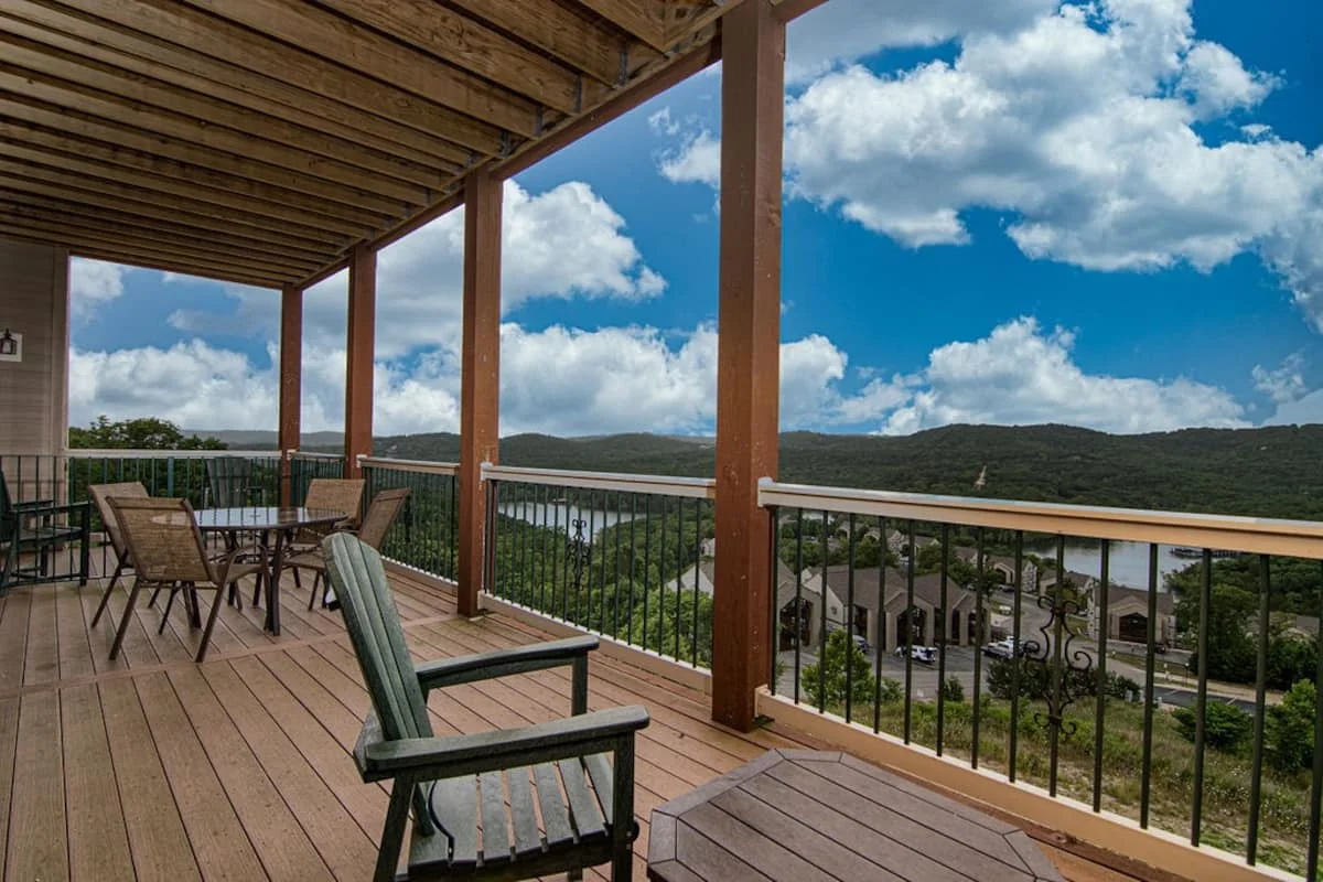 Near 76-Strip Family Condo