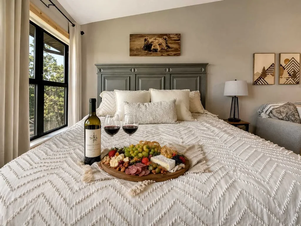 Hook, Line & Family Time – Comfortable Condo by the Lake
