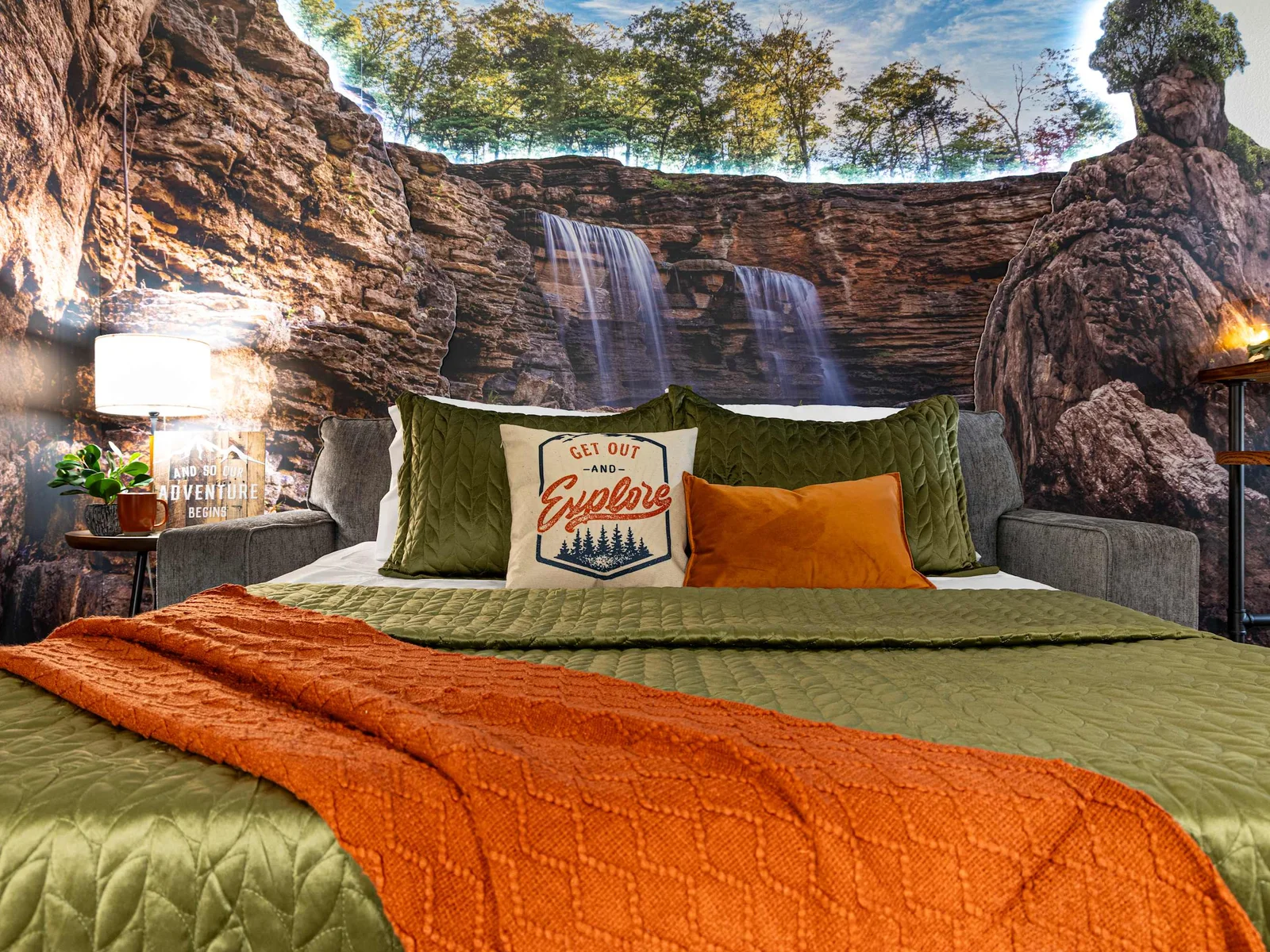 Need more sleeping space? Pull out the couch for a second bed to rest up before you get out and explore Branson.