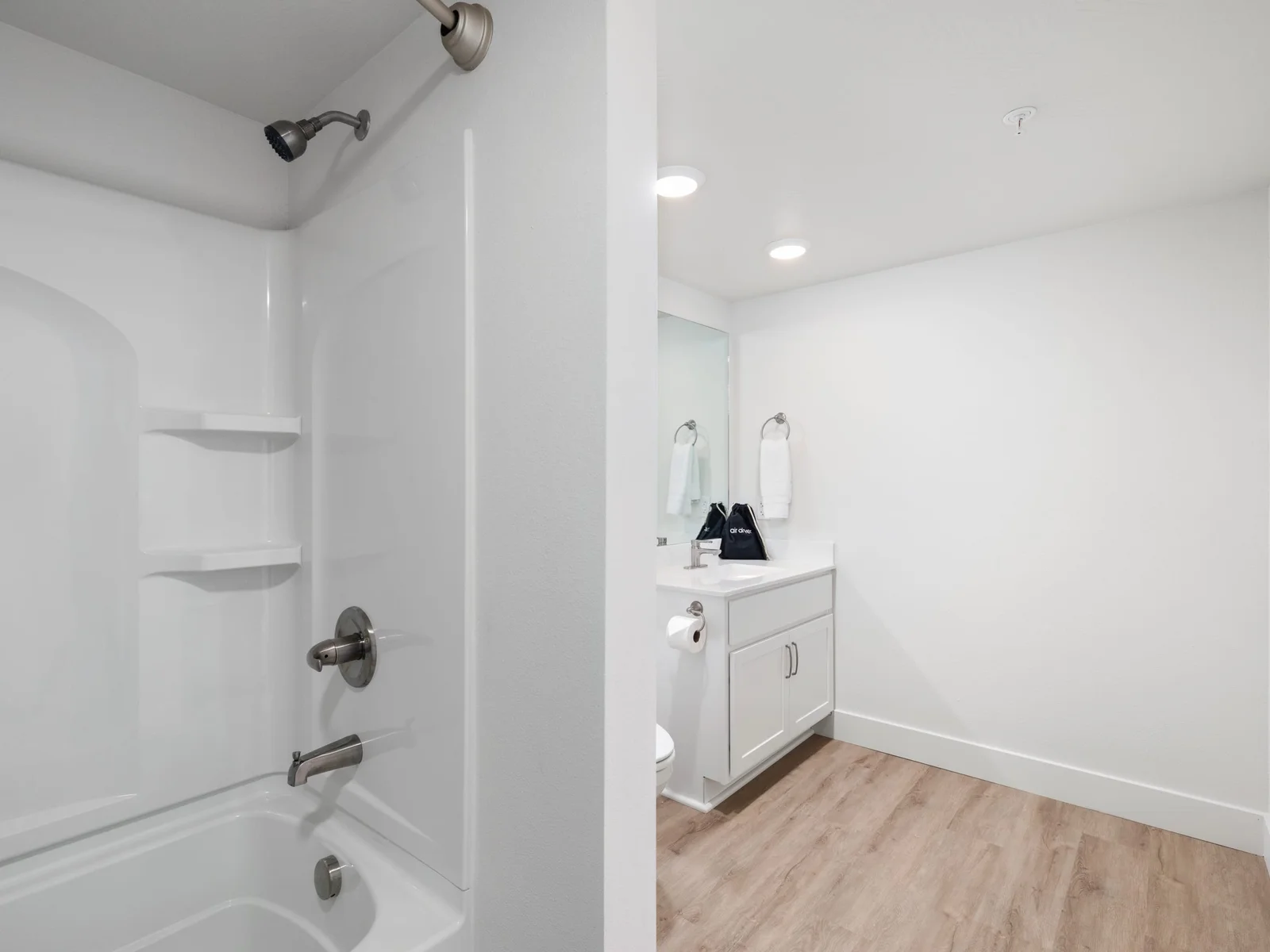 You’ll notice pristine cleanliness in the bathrooms and throughout the condo.