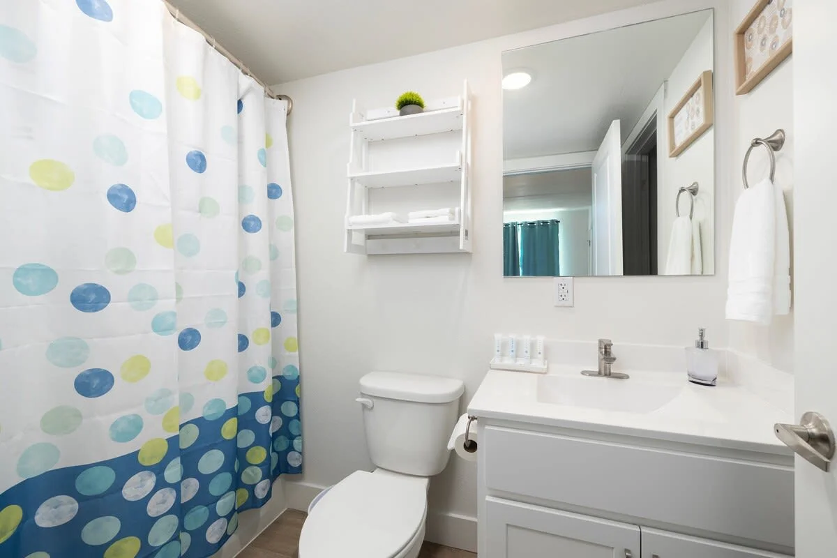 You’ll notice pristine cleanliness in the bathrooms and throughout the condo.