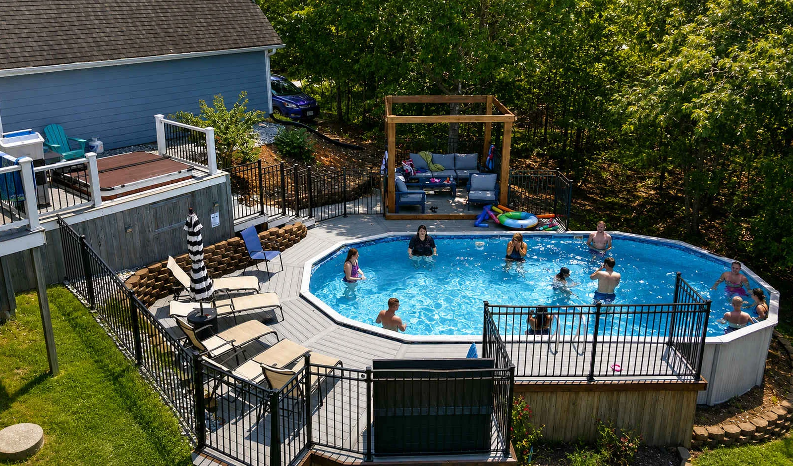 Enjoy your own private swimming pool with loungers and umbrella