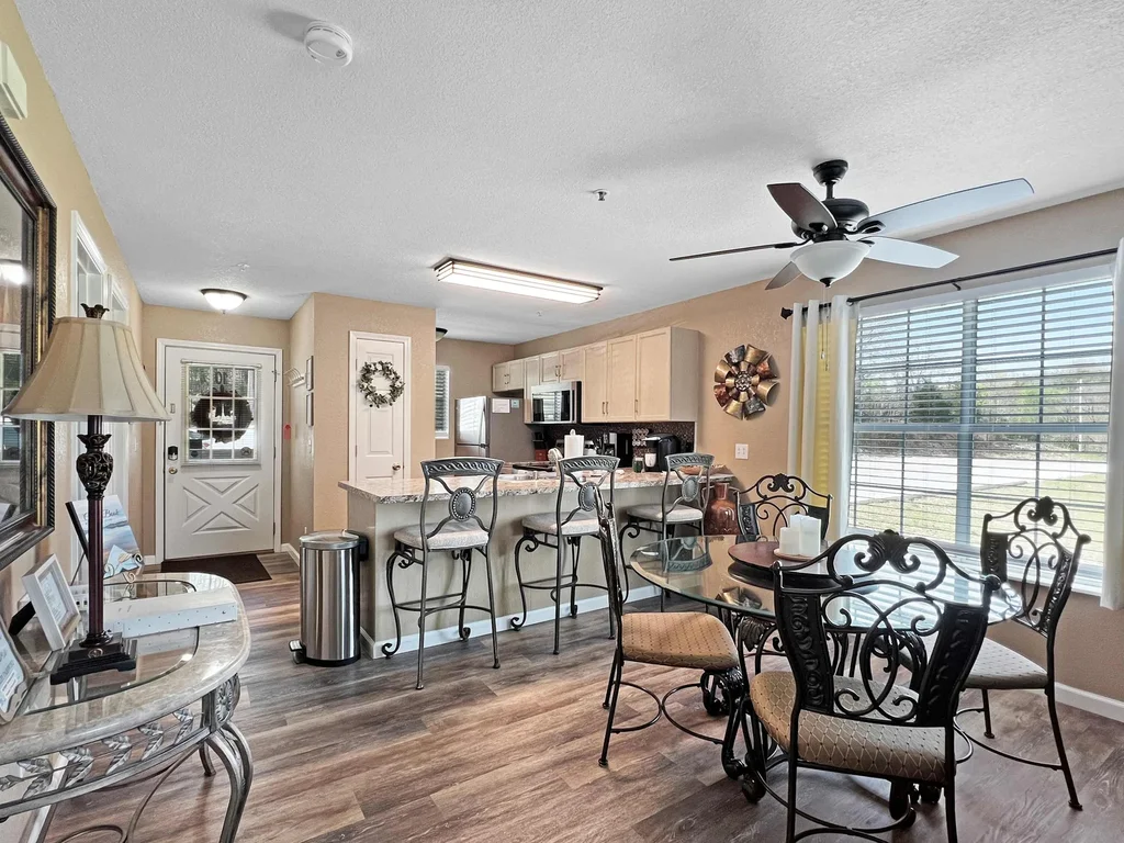 Ozark Patio Chill – Ground‑Level Condo