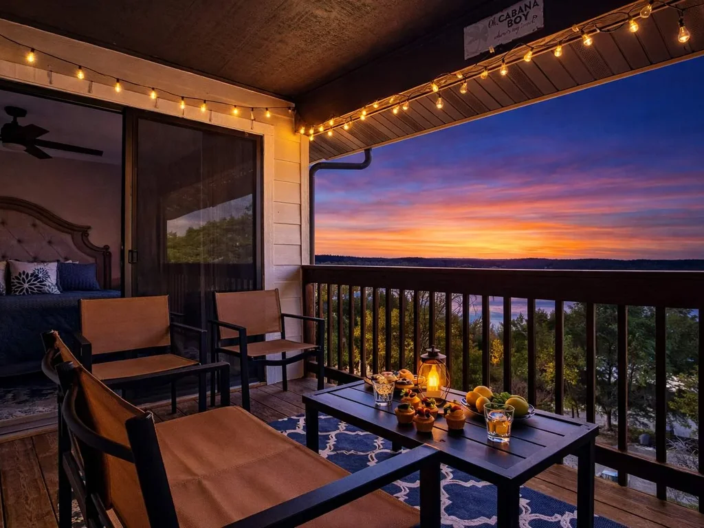 Lake View Condo, Pickleball Perks
