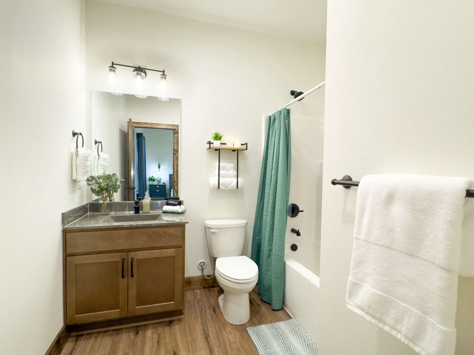 The room includes a private en suite bathroom, offering spa-like comfort and convenience.