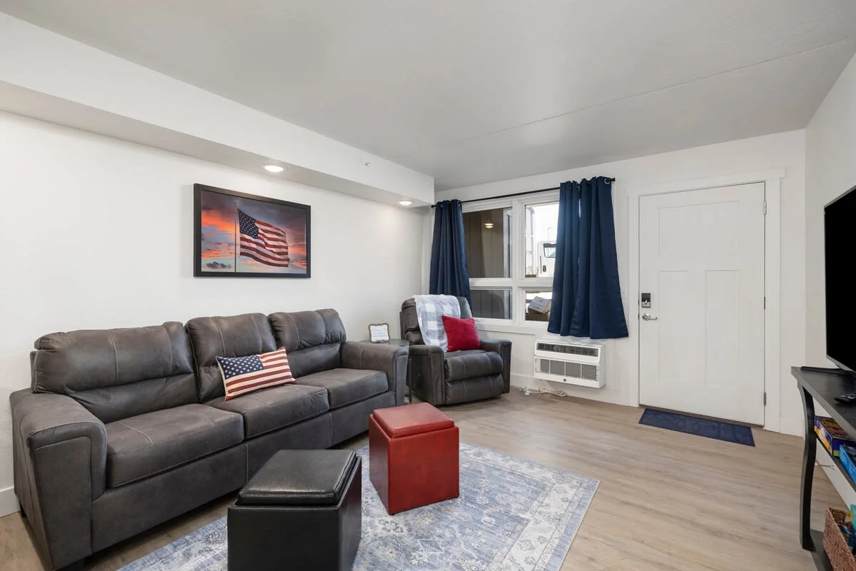 Pool Access Condo- Perfect for Getaways