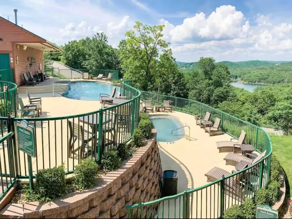 Close-by Table Rock Lake Condo – Step-Free Access