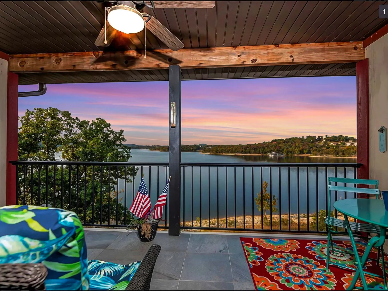 Lakefront Condo – Perfect Escape