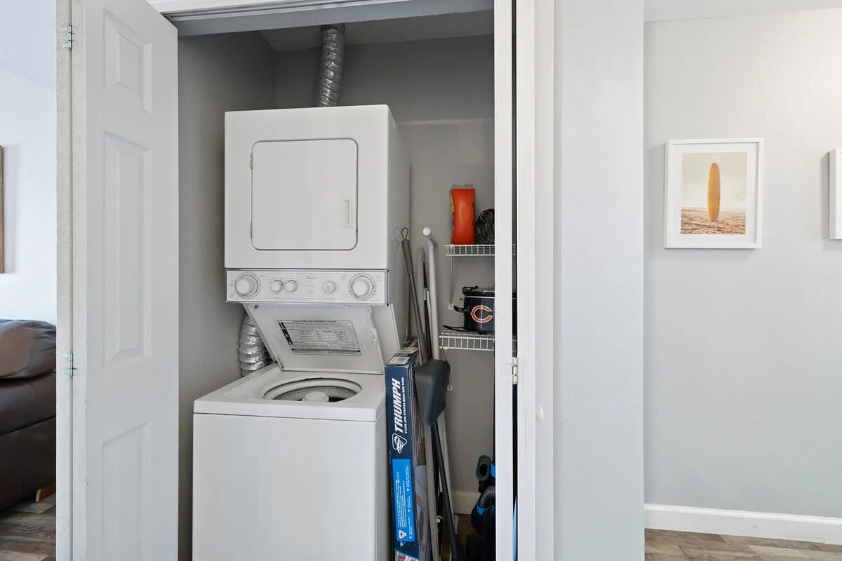 In unit washer and dryer