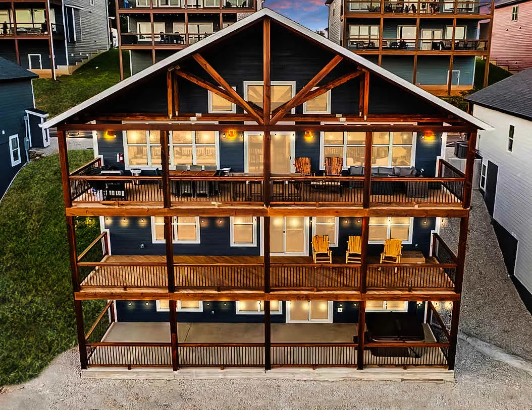 3 Massive decks to relax on and enjoy the views
