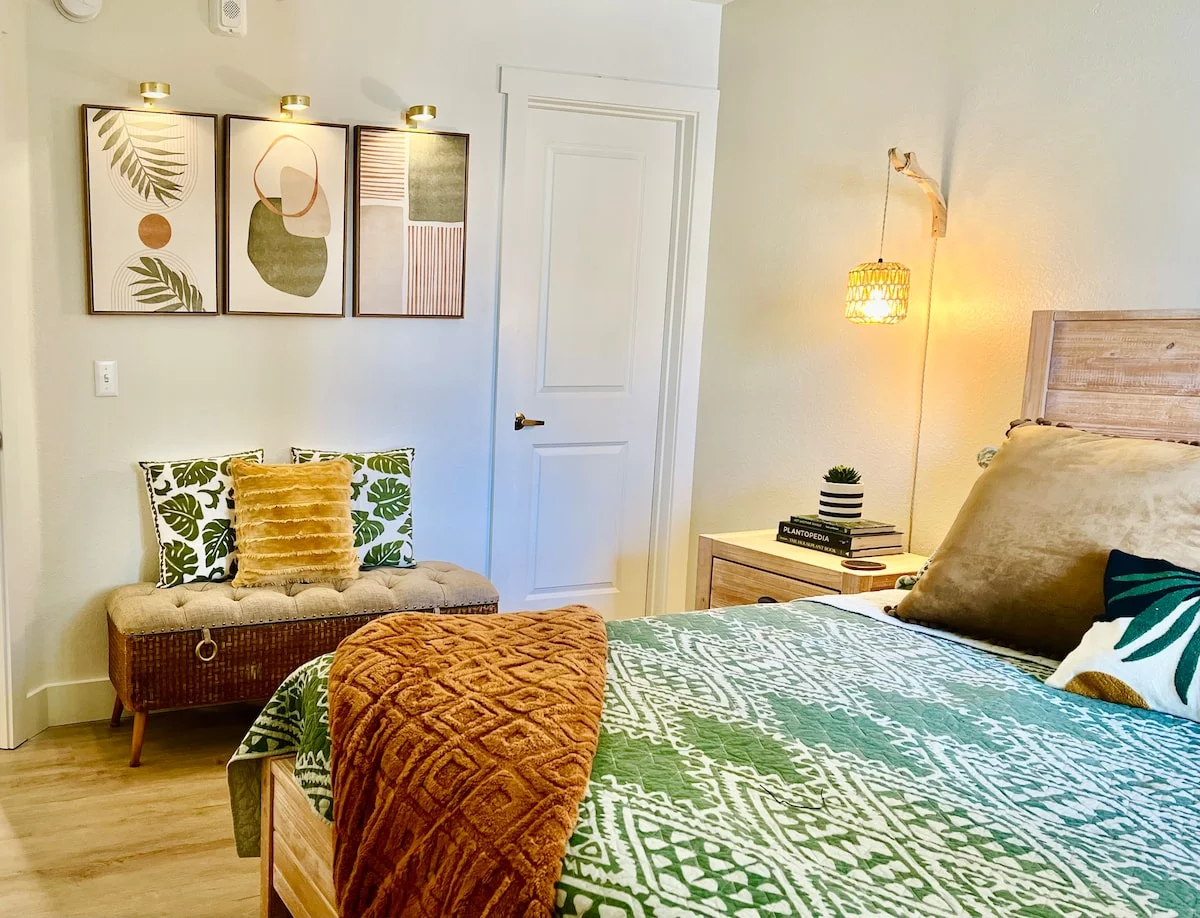 Beautiful bedroom with king sized bed