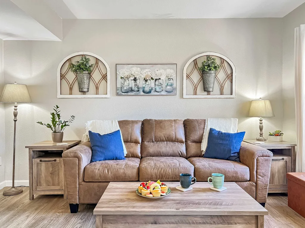Taneycomo Tranquility – Step‑Free Condo