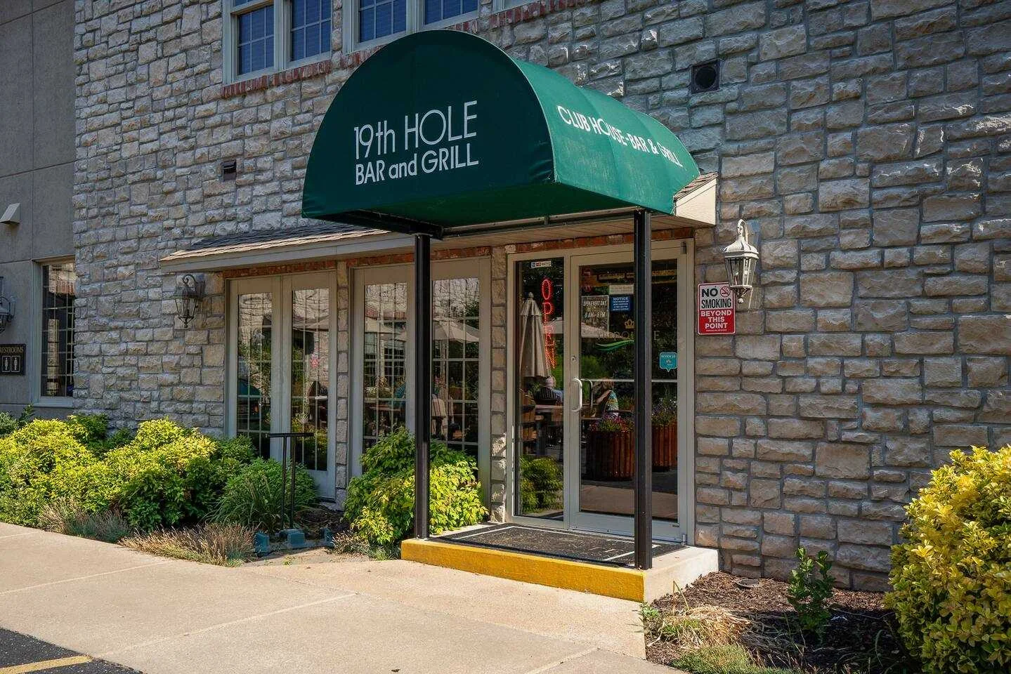 Head to 19th hole Bar & Grill onsite for a great meal after a long day.