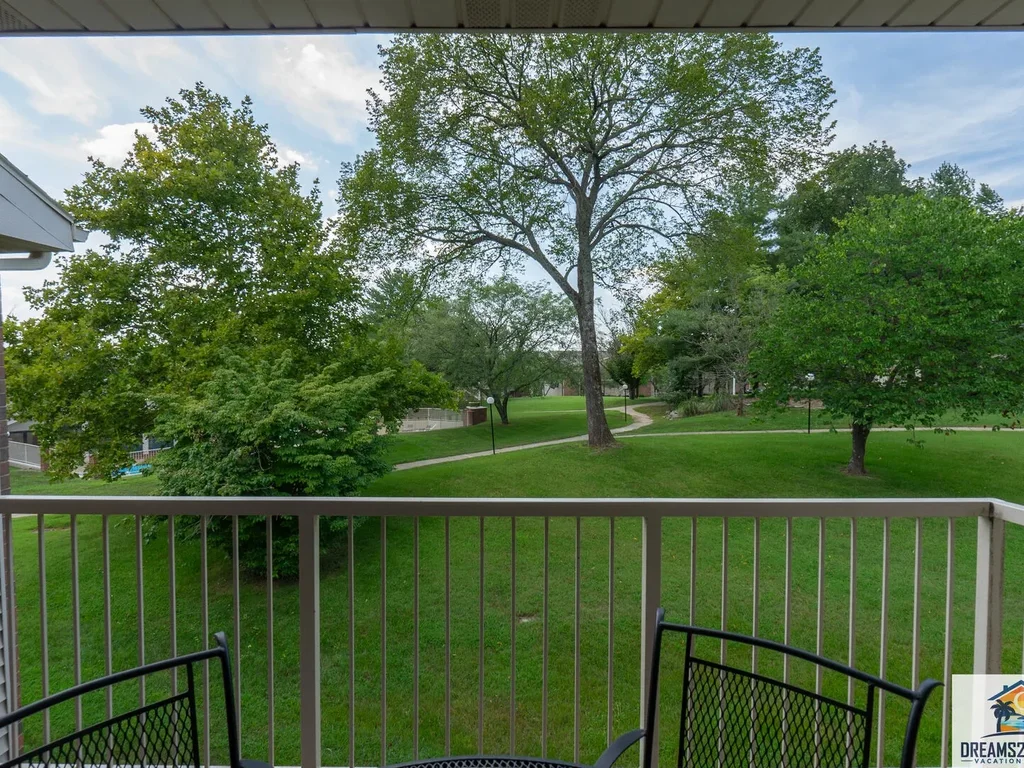 Peaceful Condo for Groups