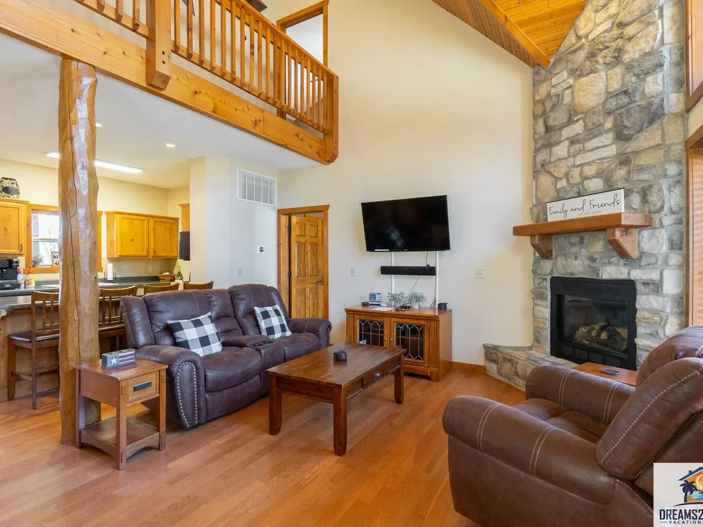 Pine & Flame Home