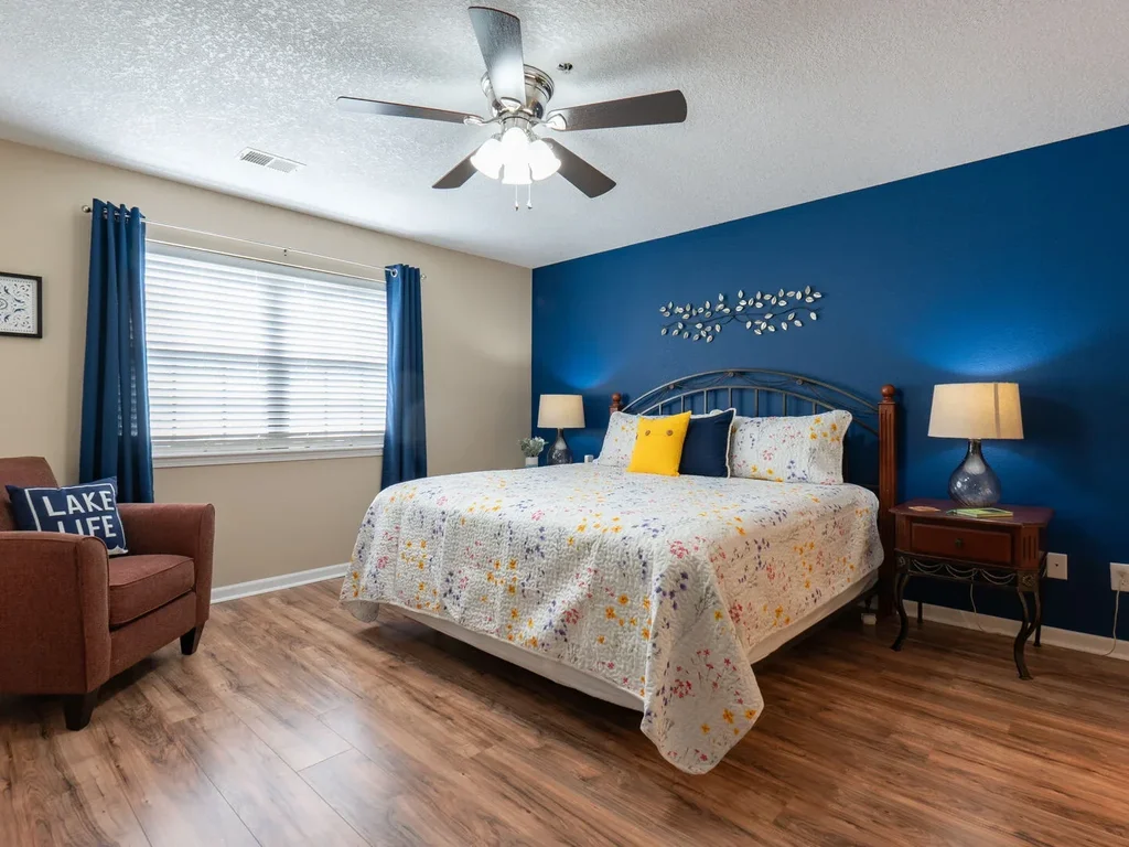 Family-Gem Condo