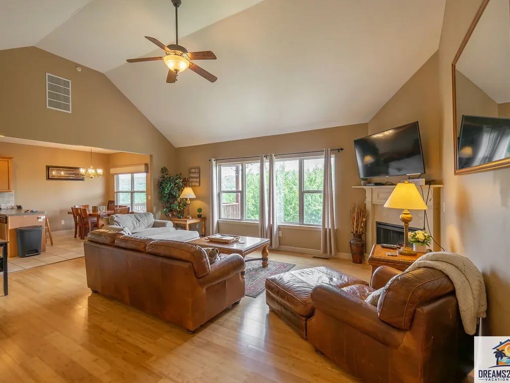 Ozarks Hideaway Home