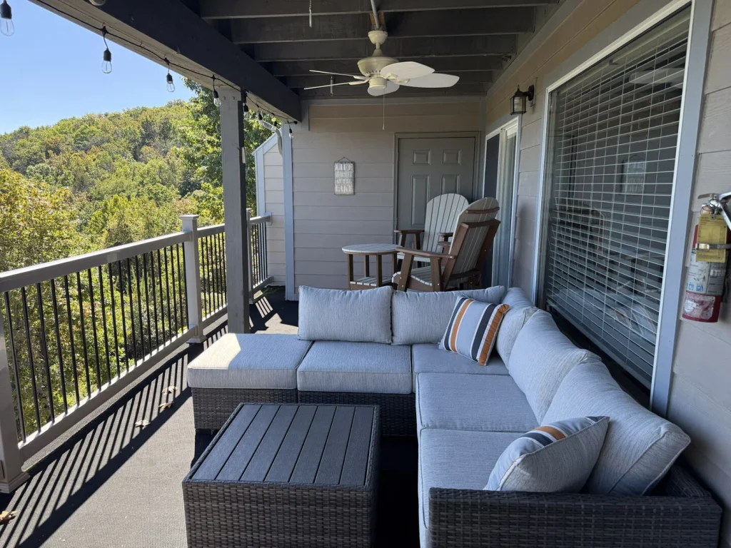 Treehouse on the Point (TH 6-2)