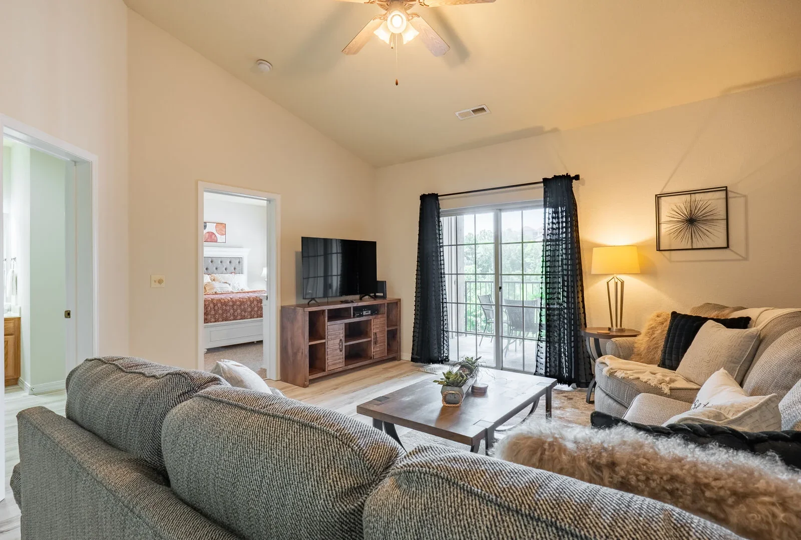 Cozy Condo for Lovers