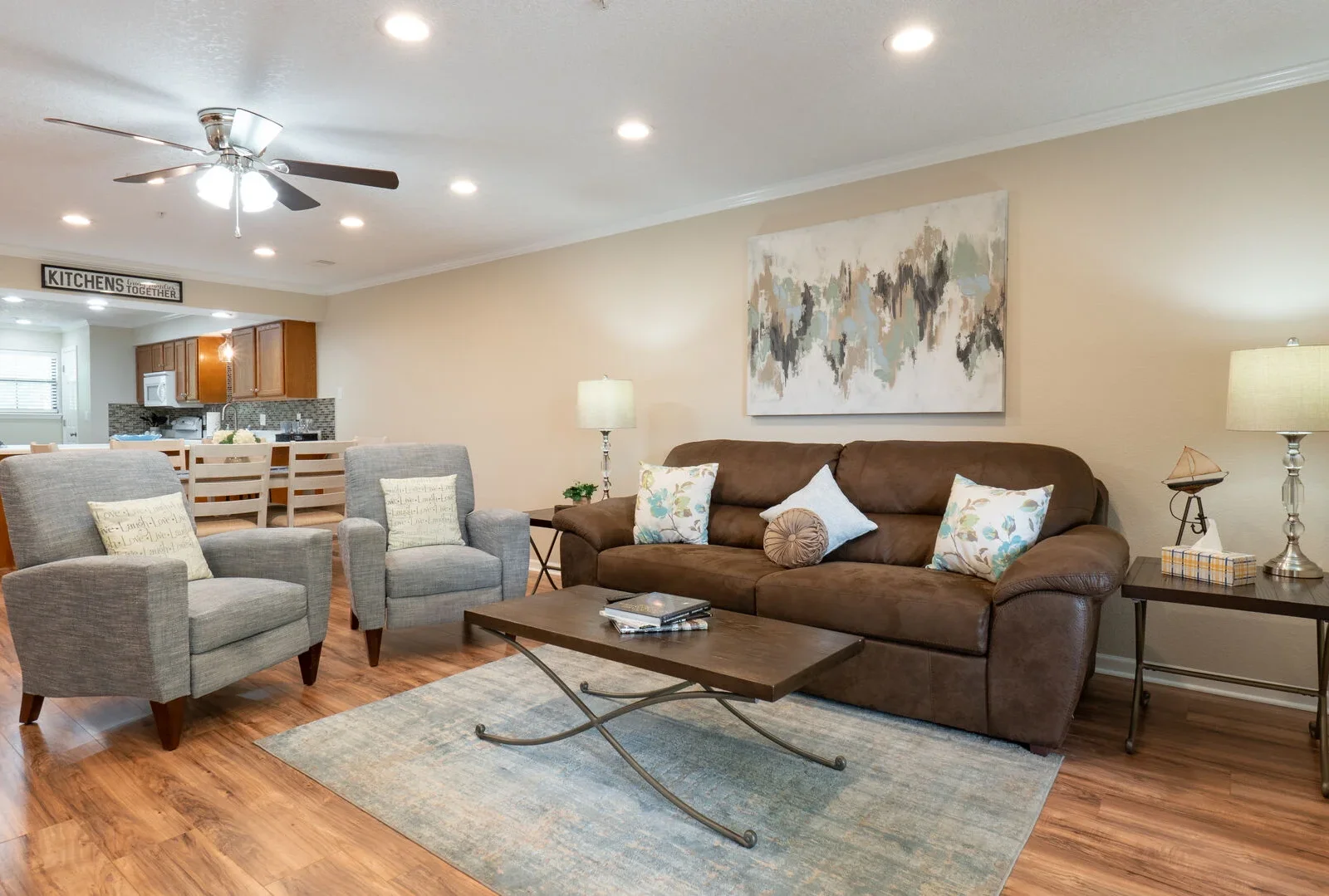 Family-Gem Condo