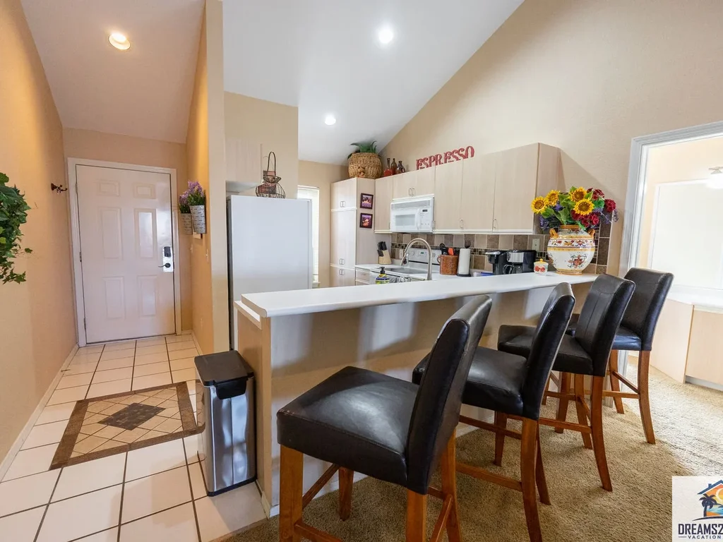 Furry Friends Welcome Condo