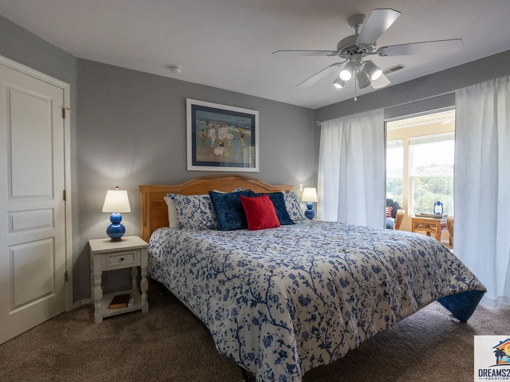 Putts & Pillows Condo