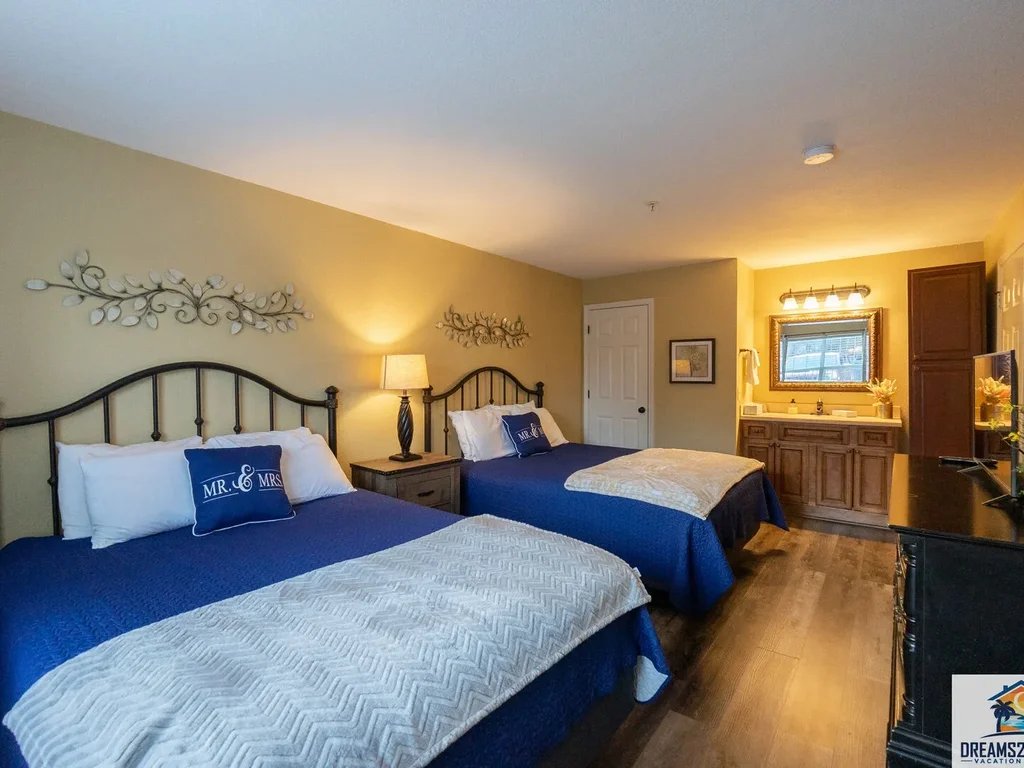 Soak & Snuggle Condo