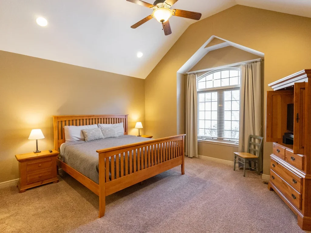 Ozarks Charm Touch Home