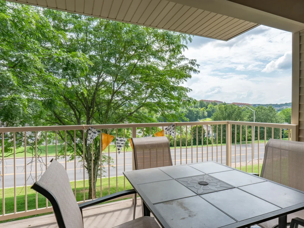 Family-Gem Condo
