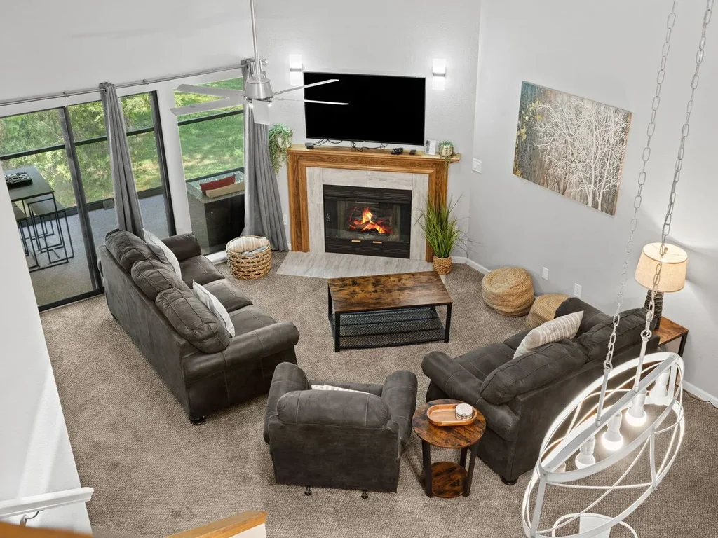 Caddy Shack Pointe Royale 61-8