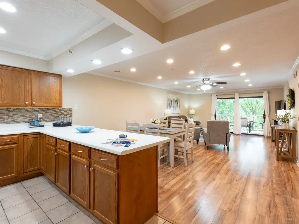 Family-Gem Condo