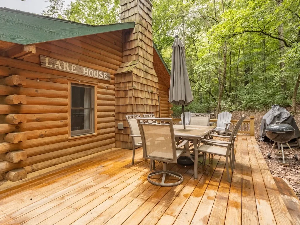 The Crackling Cabin