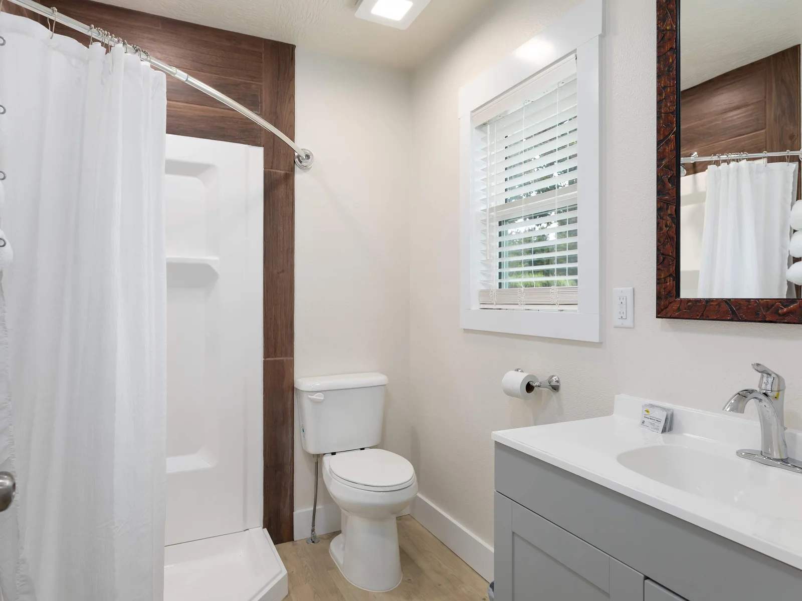 Bathroom 1 - Entryway shared bathroom