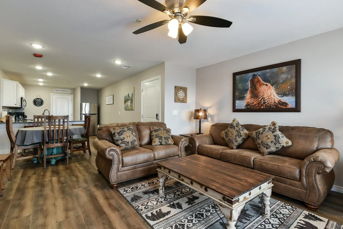 Mystic Cove Condo – Pool – Perfect location