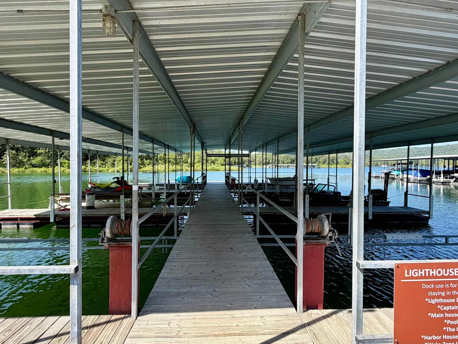 Boat slips available, contact for nightly rate info