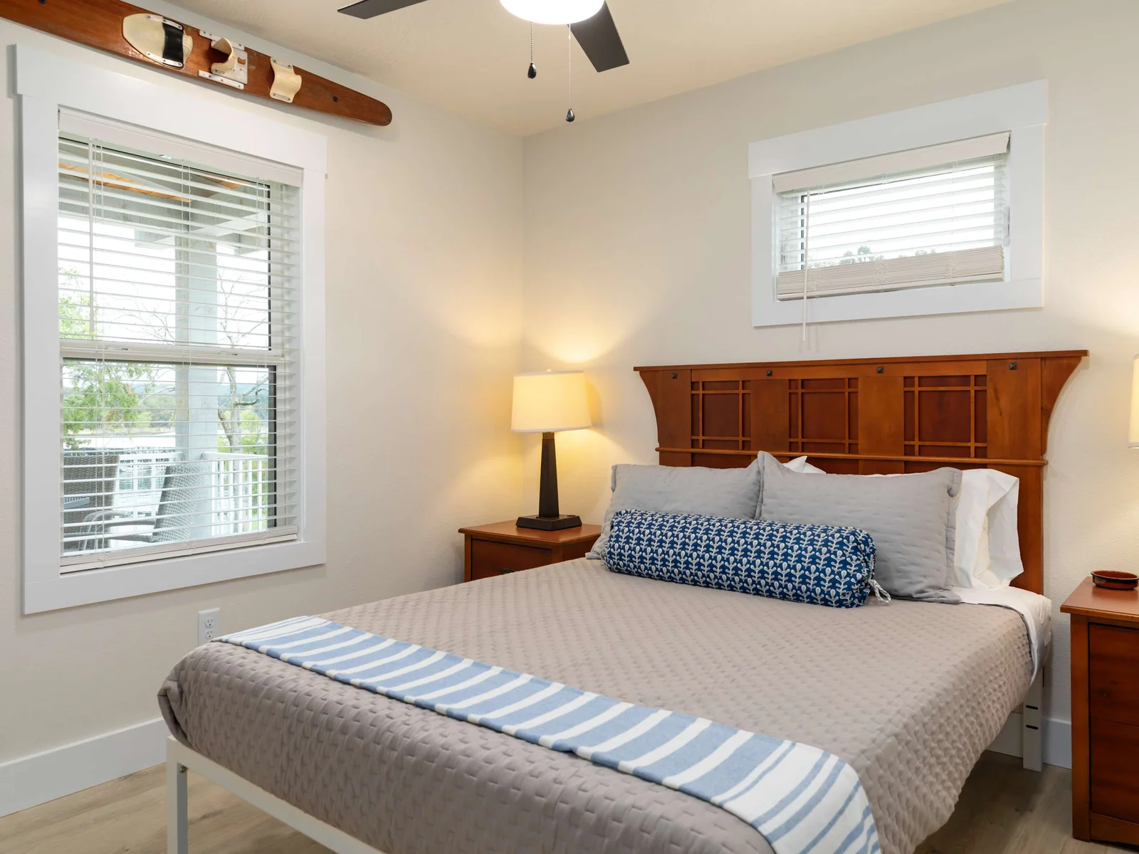 Wake Up on the Water in Lakefront luxury